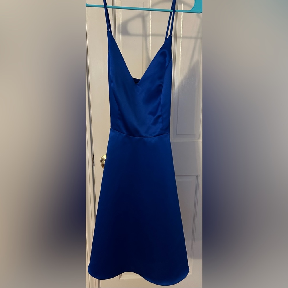 Women’s DB Studio (David’s Bridal) Size 8 Celebrate V-NeckSpaghetti Strap Dress